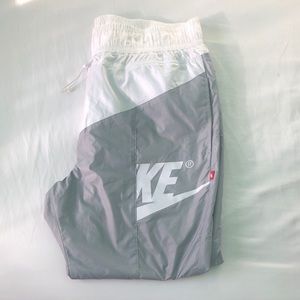 Nike Windbreaker Jogger Pants White Gray